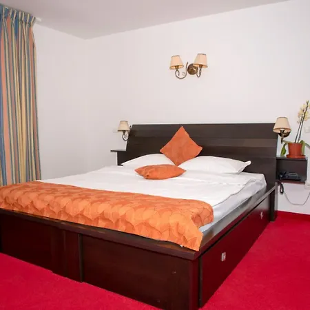 Πανσιόν Ranch 4*